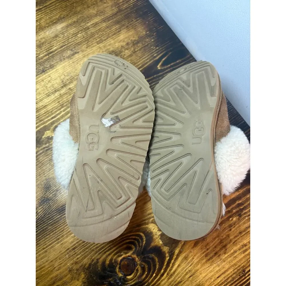 Ugg Brown Slippers Size 4‎